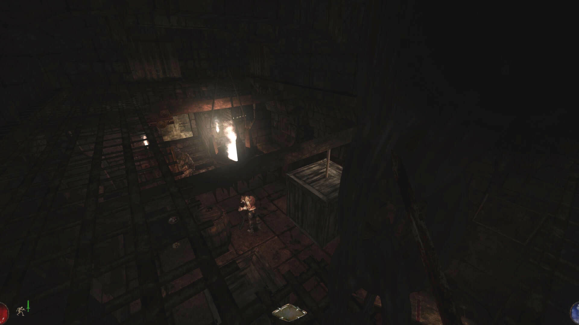 Screenshot der Mod Arx Insanity. Zu sehen ist ein Level-Abschnitt, bei dem der Held an der Decke über versteckte Wege an der Decke an Goblins vorbei schleicht. 