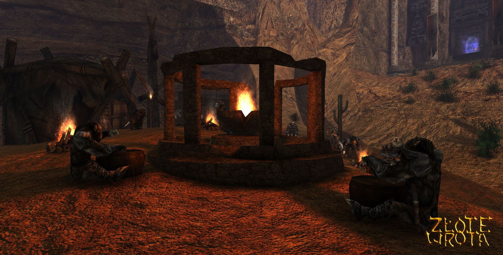 Screenshot der Gothic-2-Mod Das Goldene Tor. Zu sehen ist das Lager der Orks im Canyon. Die Orks sitzen an einem Feuer und schlagen auf Trommeln. Im Hintergrund ist ein großer Tempel in der Felswand zu sehen. 