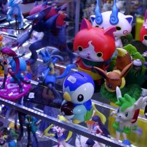Gaming-Merchandise von Pokemon auf einer Comic-Con